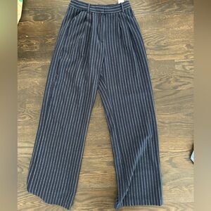 High waisted A&F flannel work pants